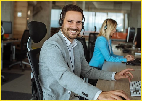 CONECTADA CON LA CENTRAL RECEPTORA 24/7-alt-image