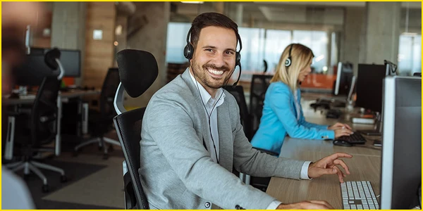 CONECTADA CON LA CENTRAL RECEPTORA 24/7-alt-image